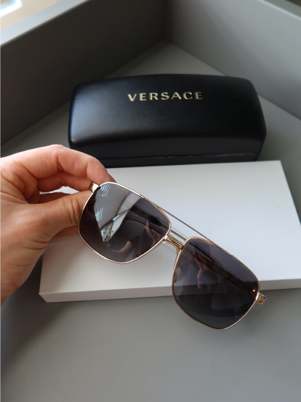 Versace Gold Metal Frame Sunglasses Men’s Aviator Style Grey Lenses w/Case